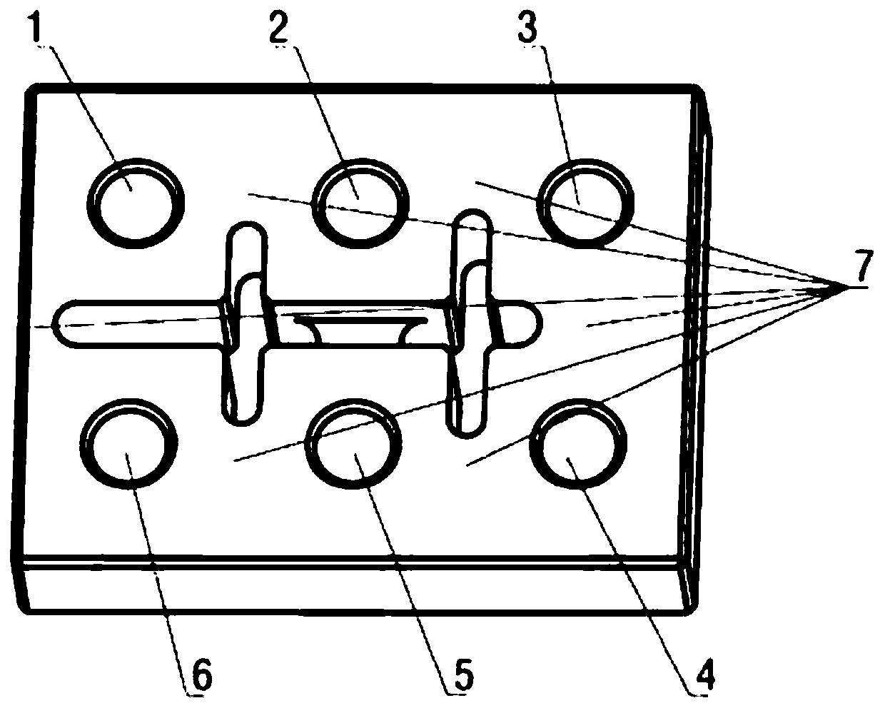 Capacitive coupling device and filter containing capacitive coupling device