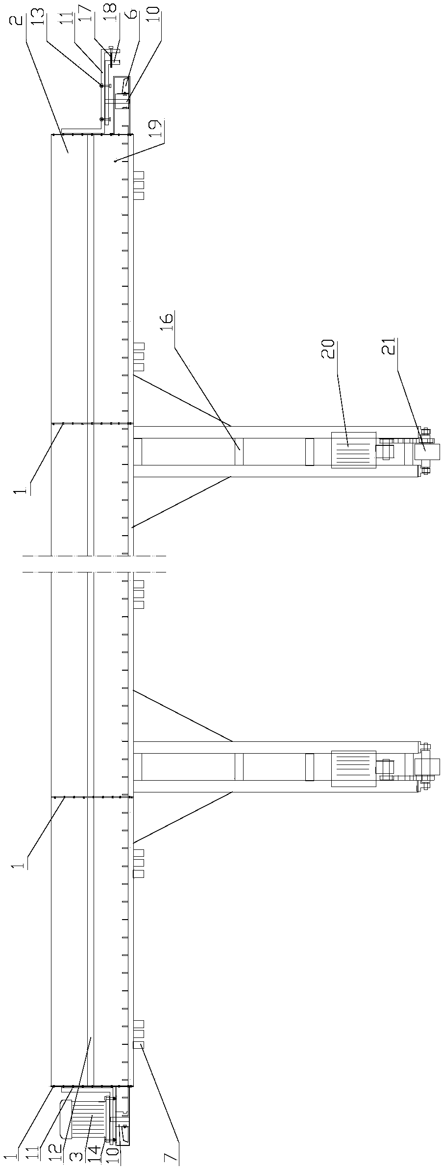 Paddle cycle material-transporting feeding machine for livestock and poultry raising