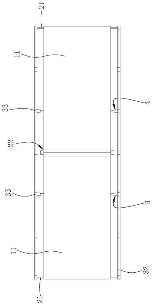 Novel solar panel folding device