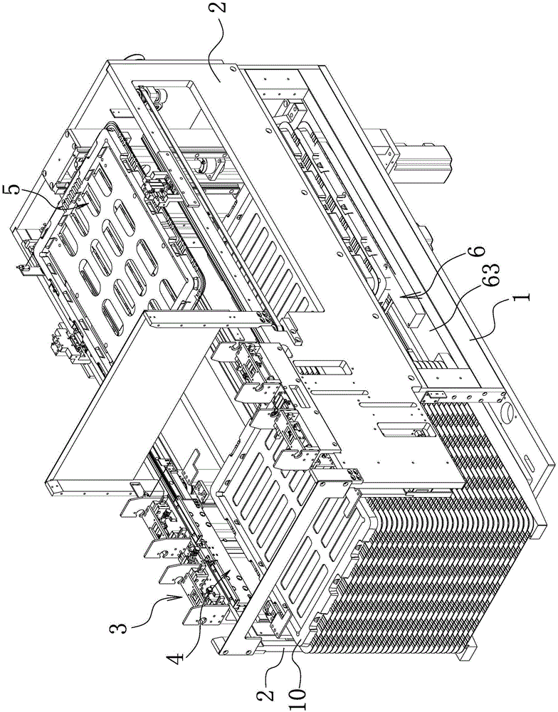 Material tray feeding device and feeding method