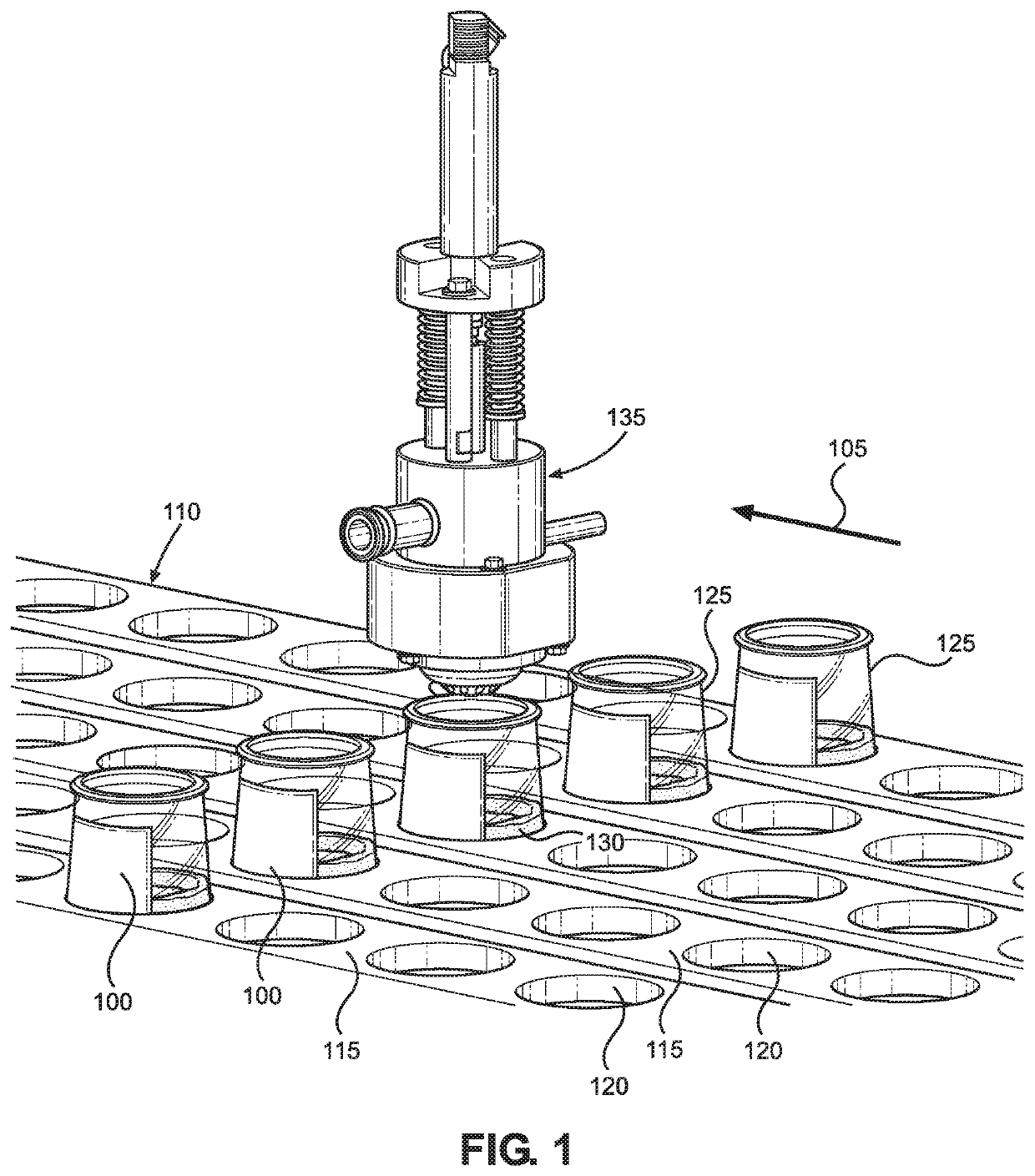 Apparatus and method for filling a container