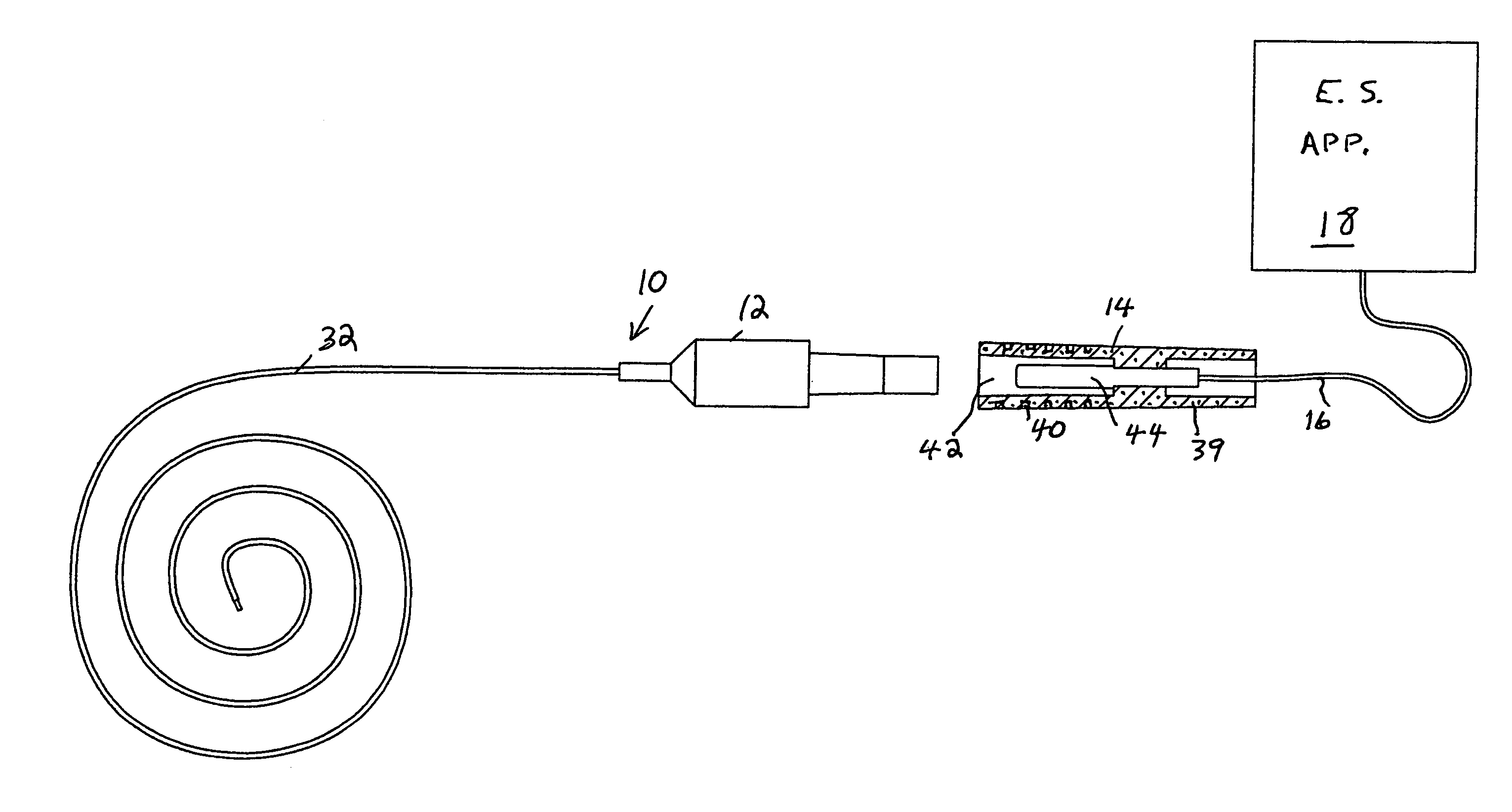 Flexible electrosurgical electrode for treating tissue