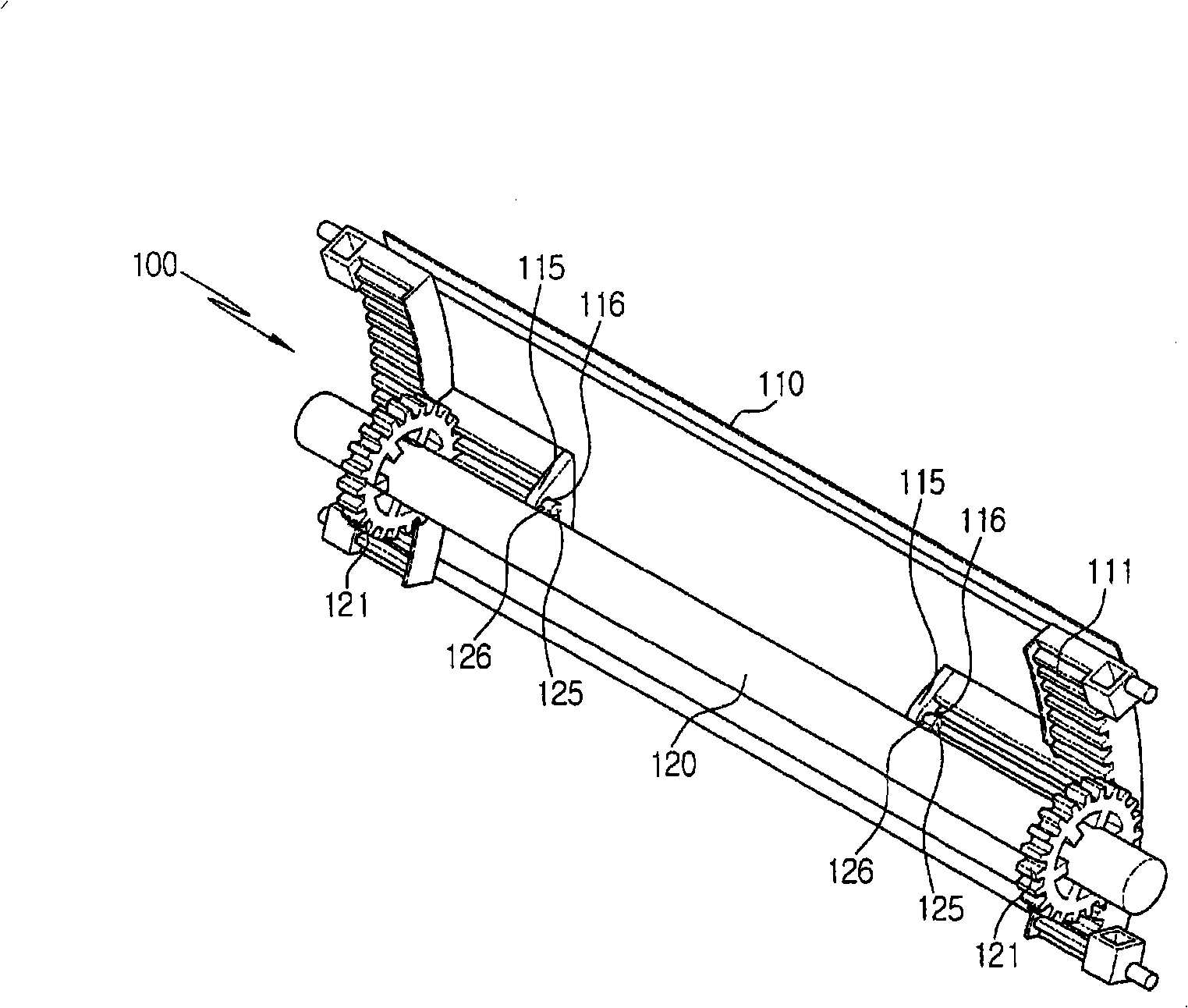 Assembling structure of temperature- adjusting door