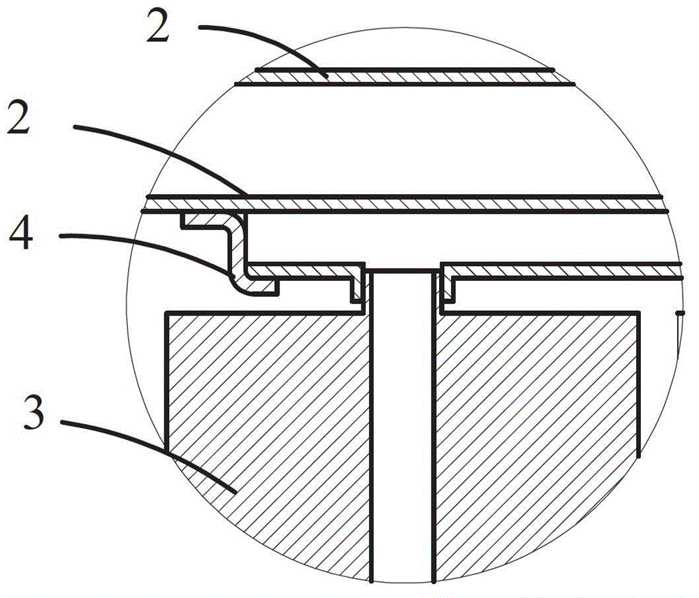 Flat plate collector with heat pipes