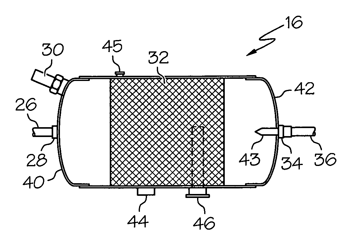 Water and oil mist elimination apparatus for a vehicular compressed air storage system