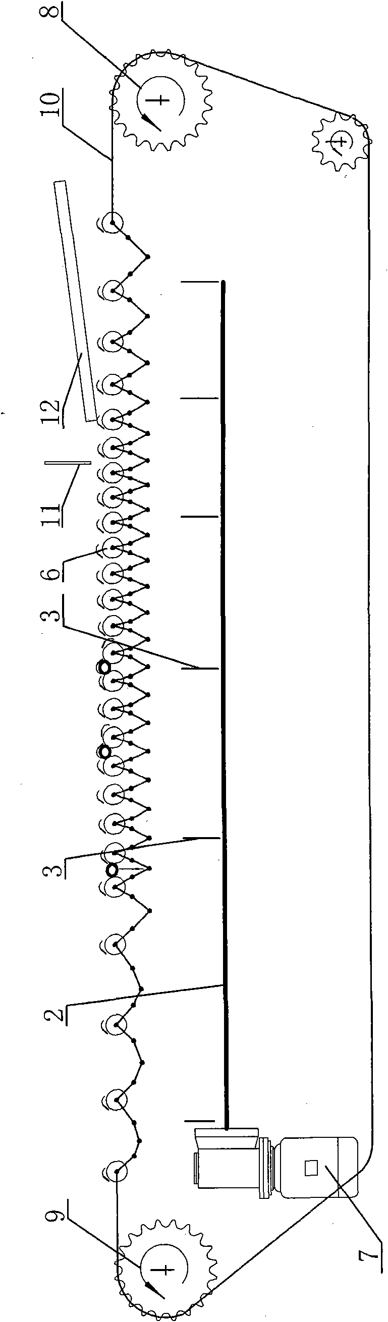 Variable-gap roll shaft fruit and vegetable classifier