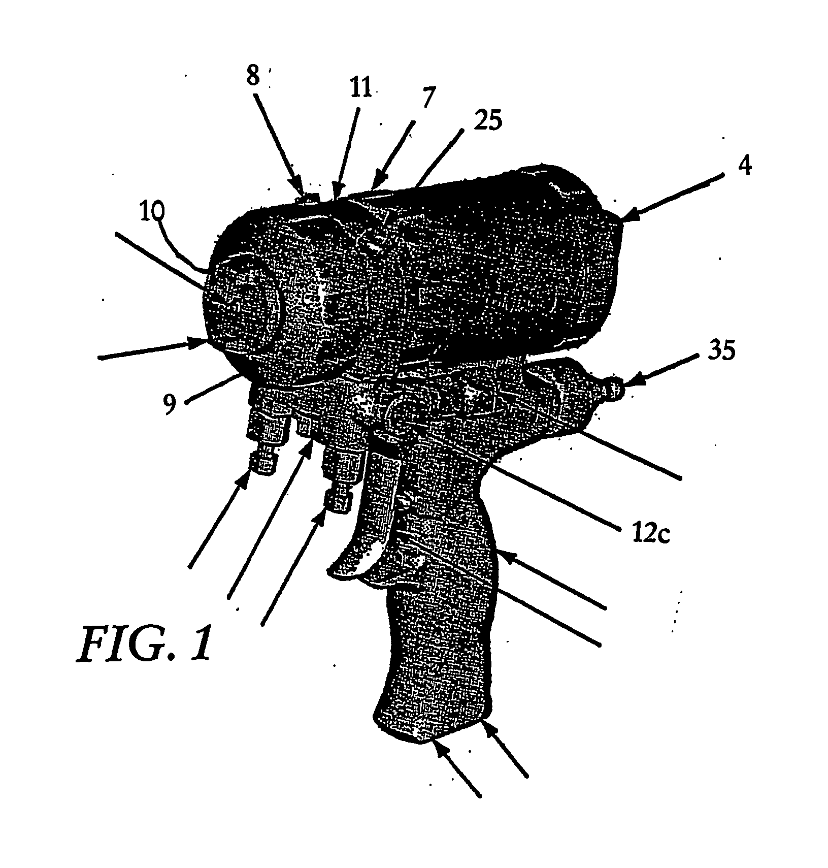 Plural component spray gun for fast setting materials