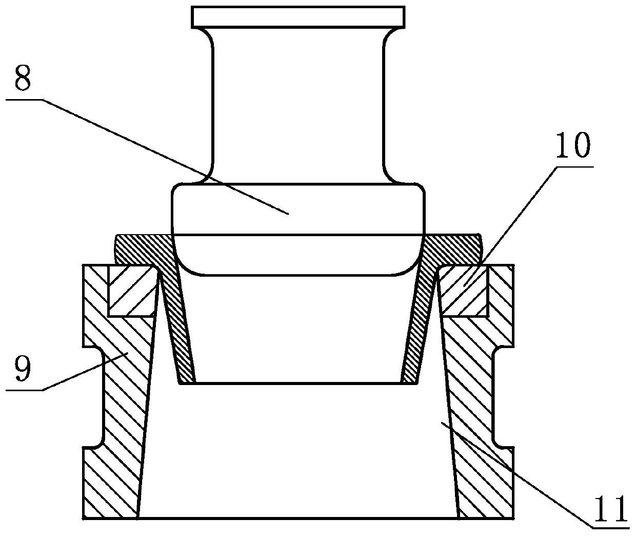 Complete set of dies for forging large thin-walled cylindrical flanges and forging method thereof