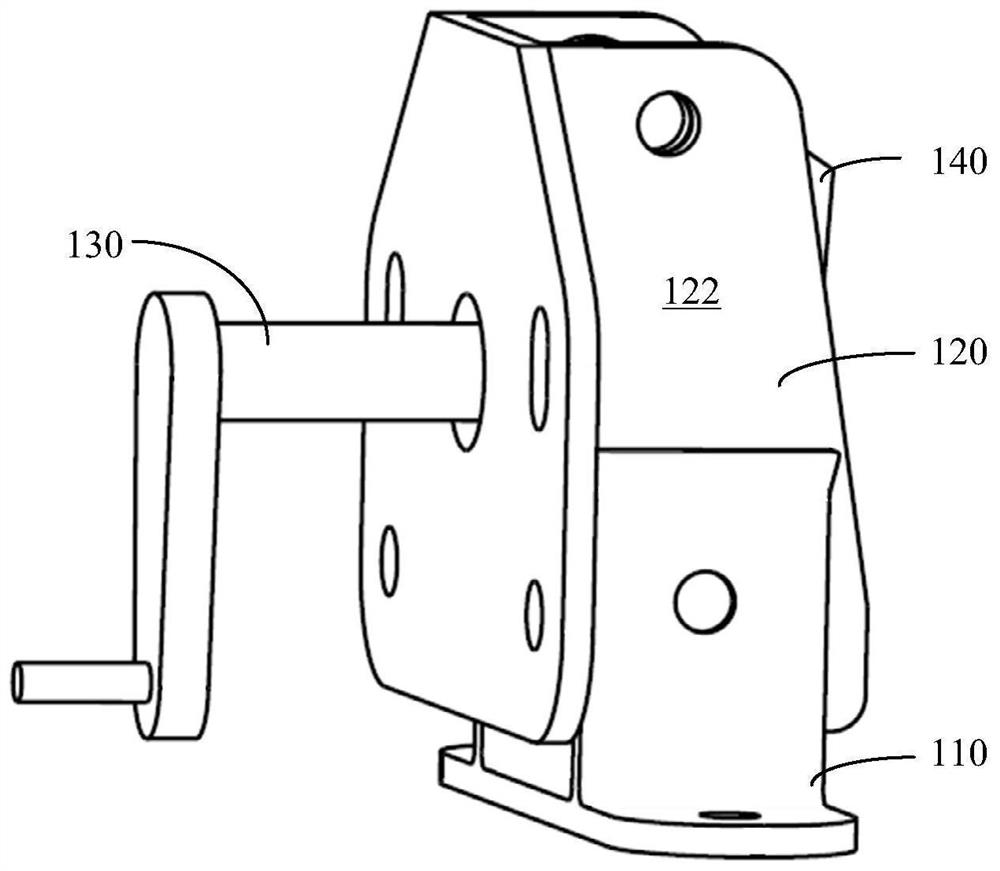 Decorative plate support assembly