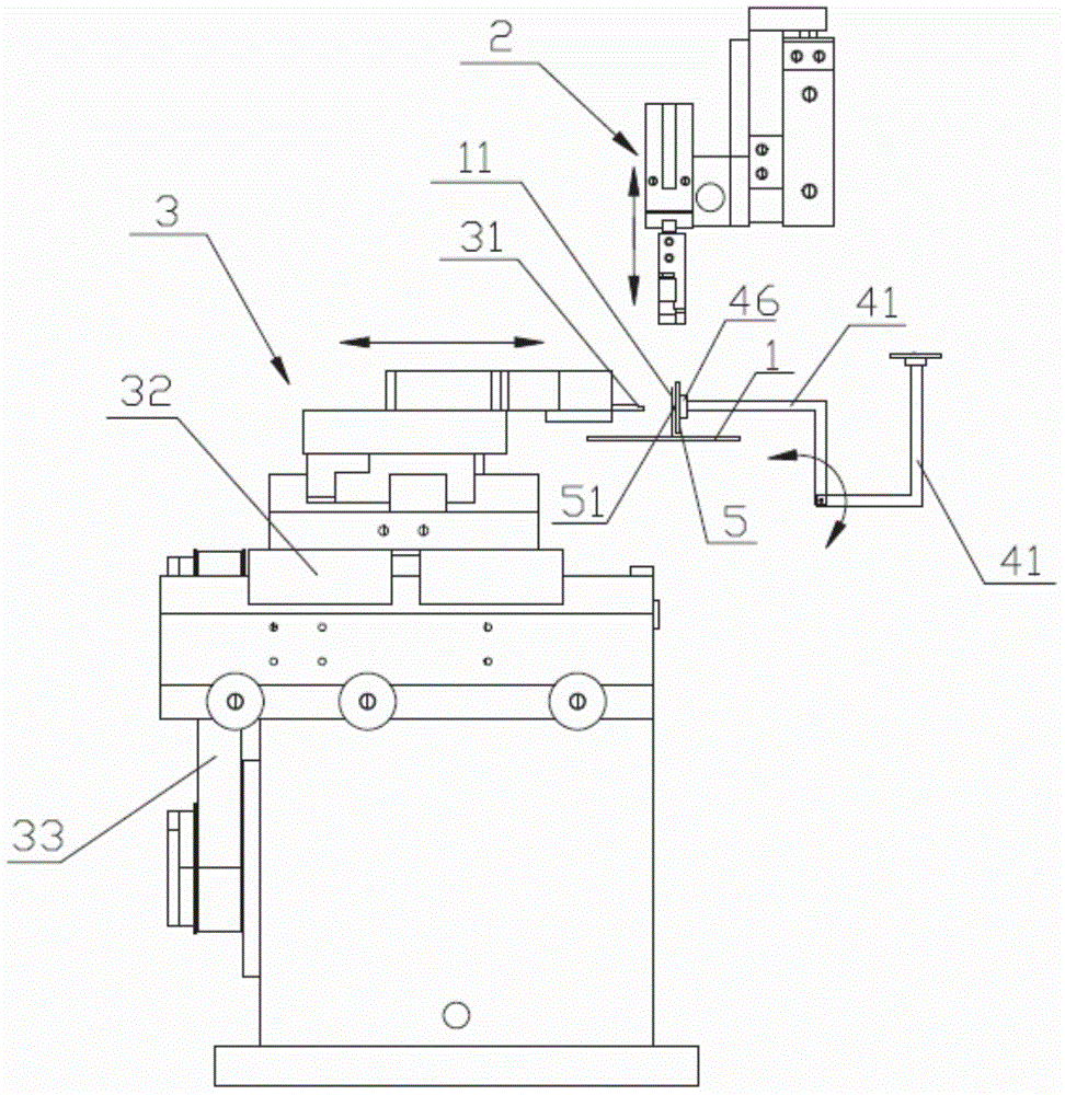 A dual-interface smart card chip welding method and welding equipment