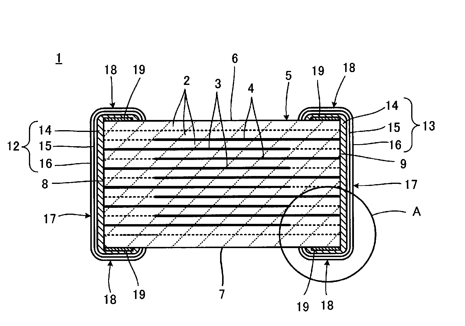 Laminated ceramic electronic component and manufacturing method thereof