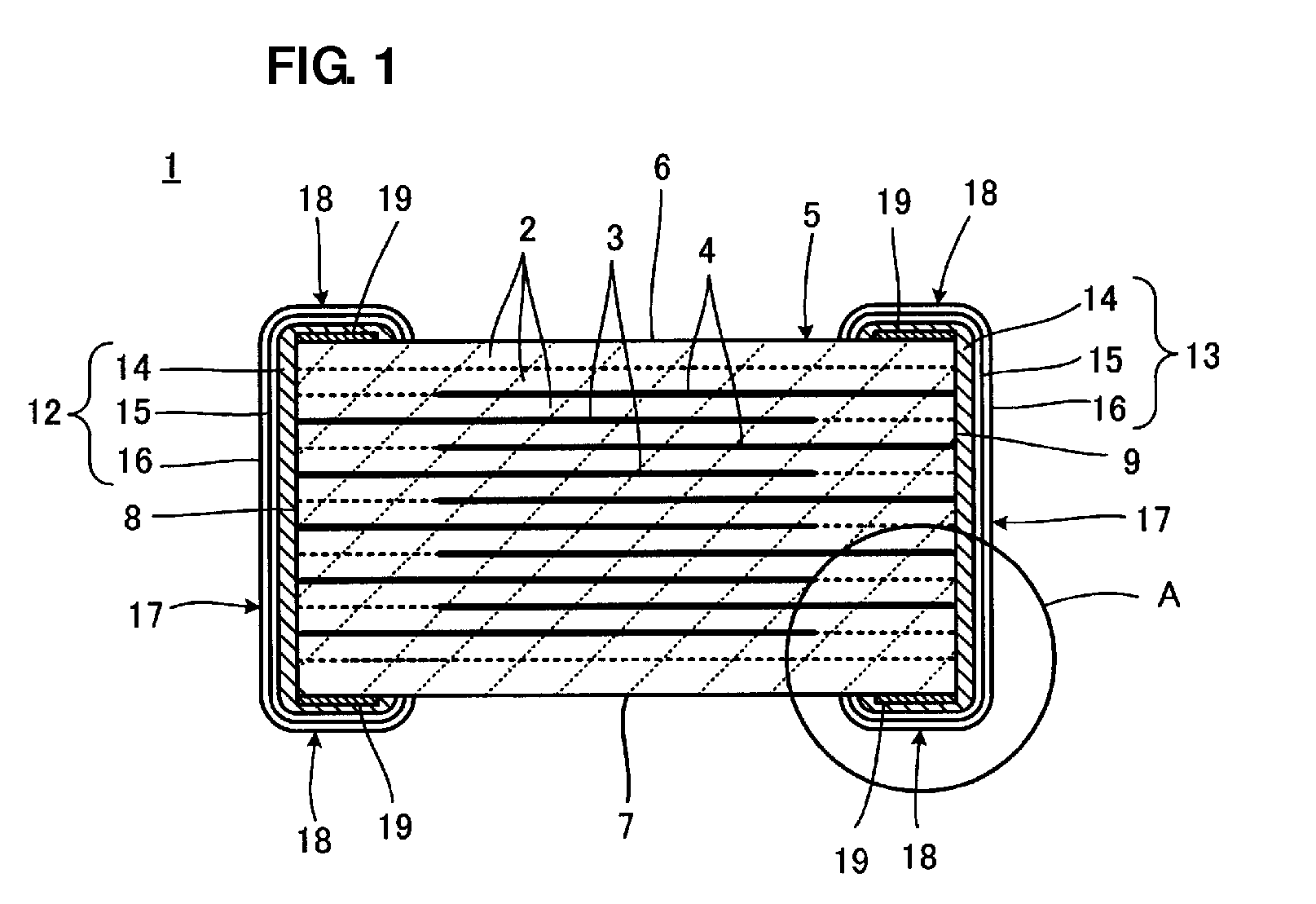 Laminated ceramic electronic component and manufacturing method thereof