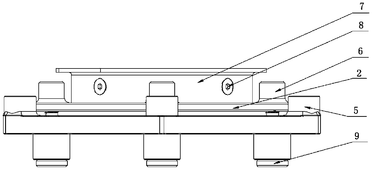 Mounting structure of bottom component of foggy weather highway traffic safety induction device