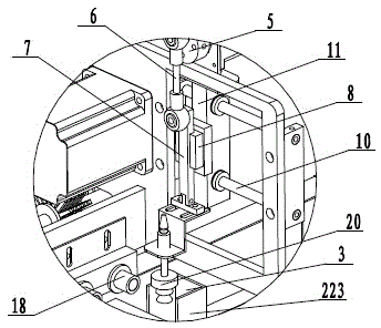 Unloading device of knife, fork and scoop packing machine