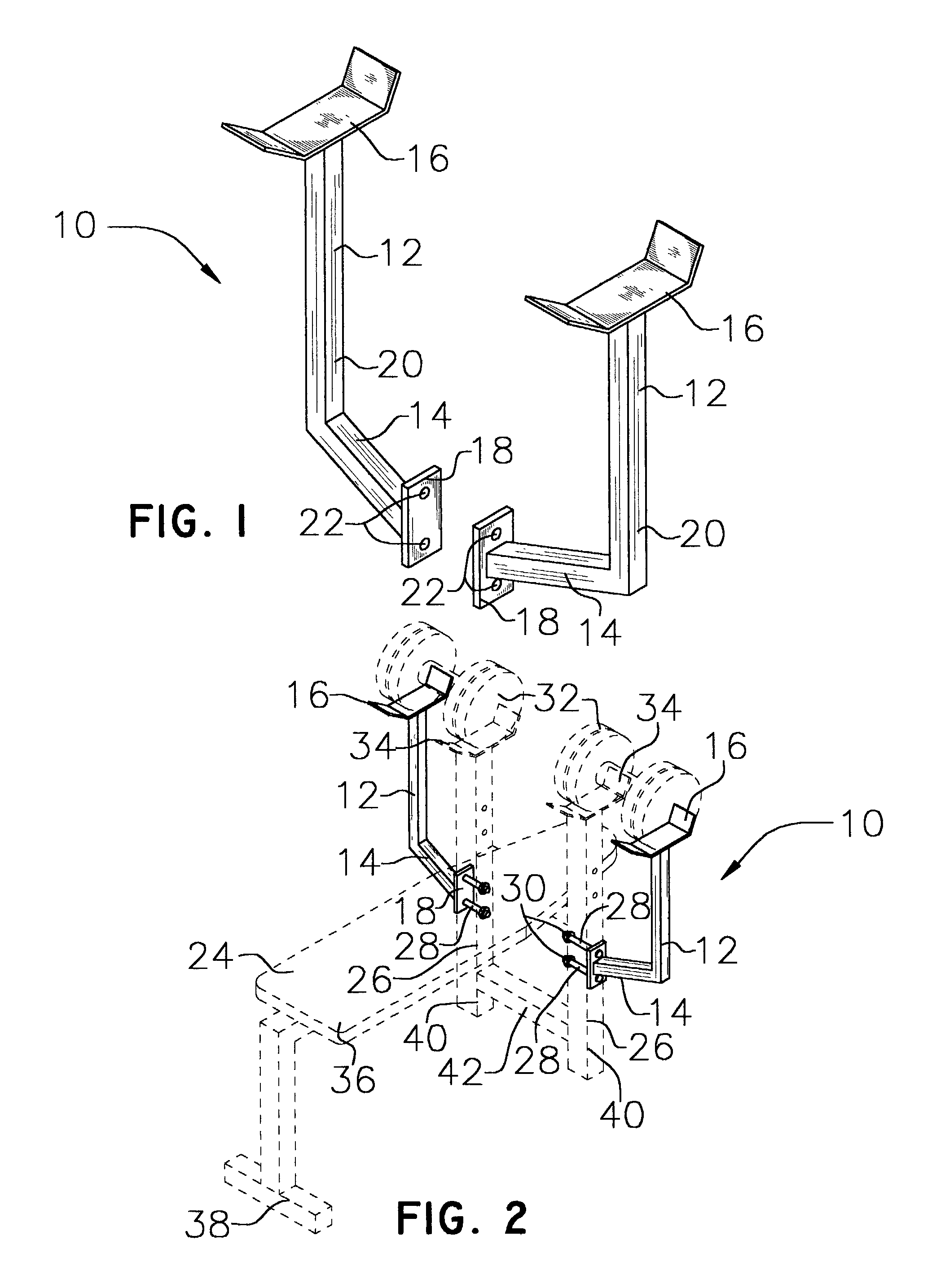 Weight bench with dumbbell supports