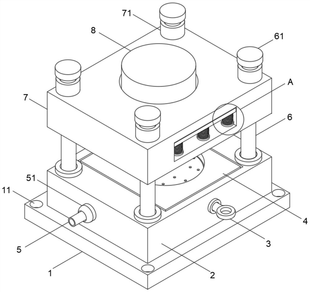 Forming die of injection molding machine