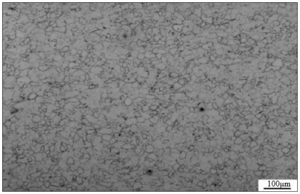 High-efficiency and low-cost preparation method of ultra-long fine-grain industrial pure titanium rod billet for cross piercing