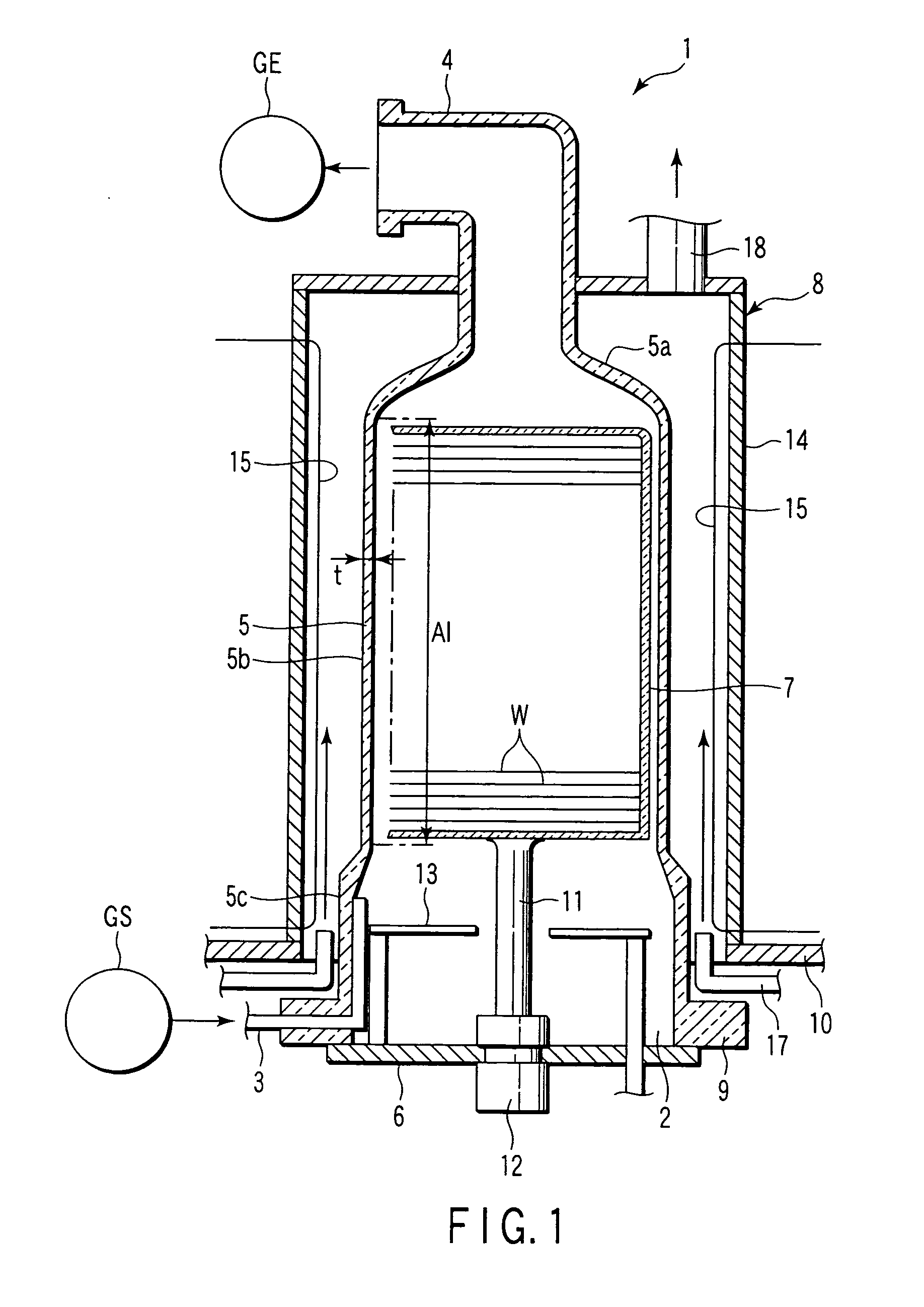 Vertical heat treatment device and method controlling the same