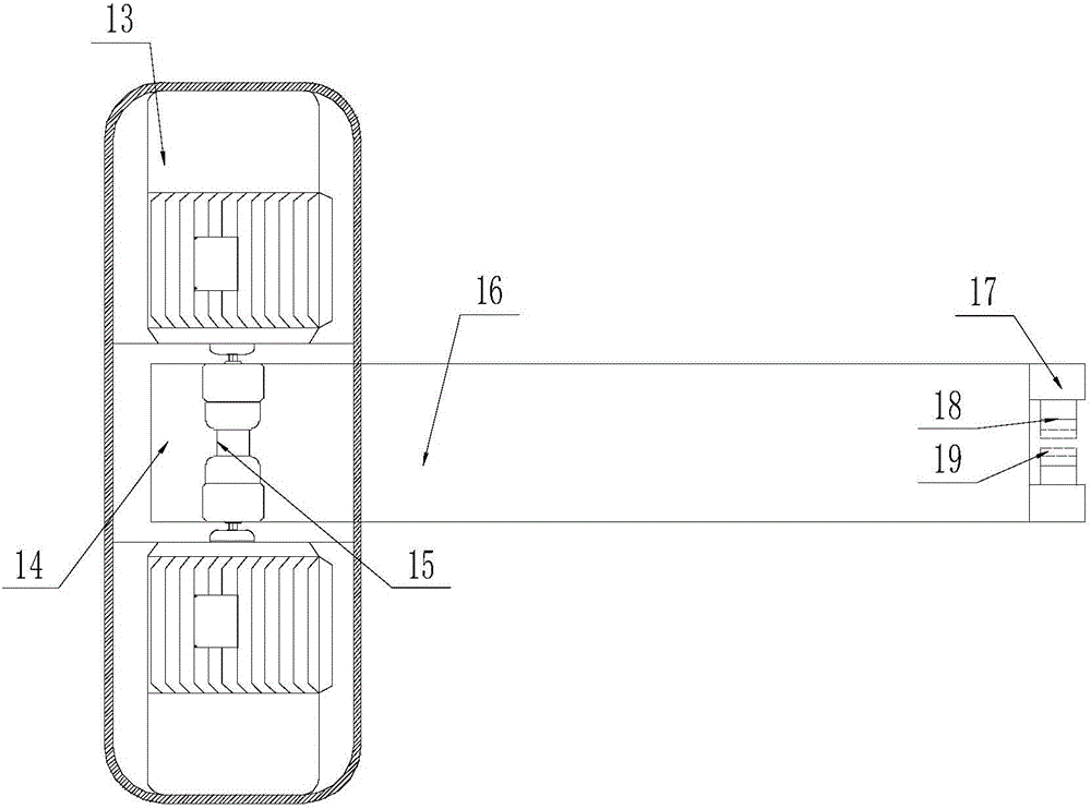 Swinging sliding rail type linear welding device for fuses conveyed through vibrating disk