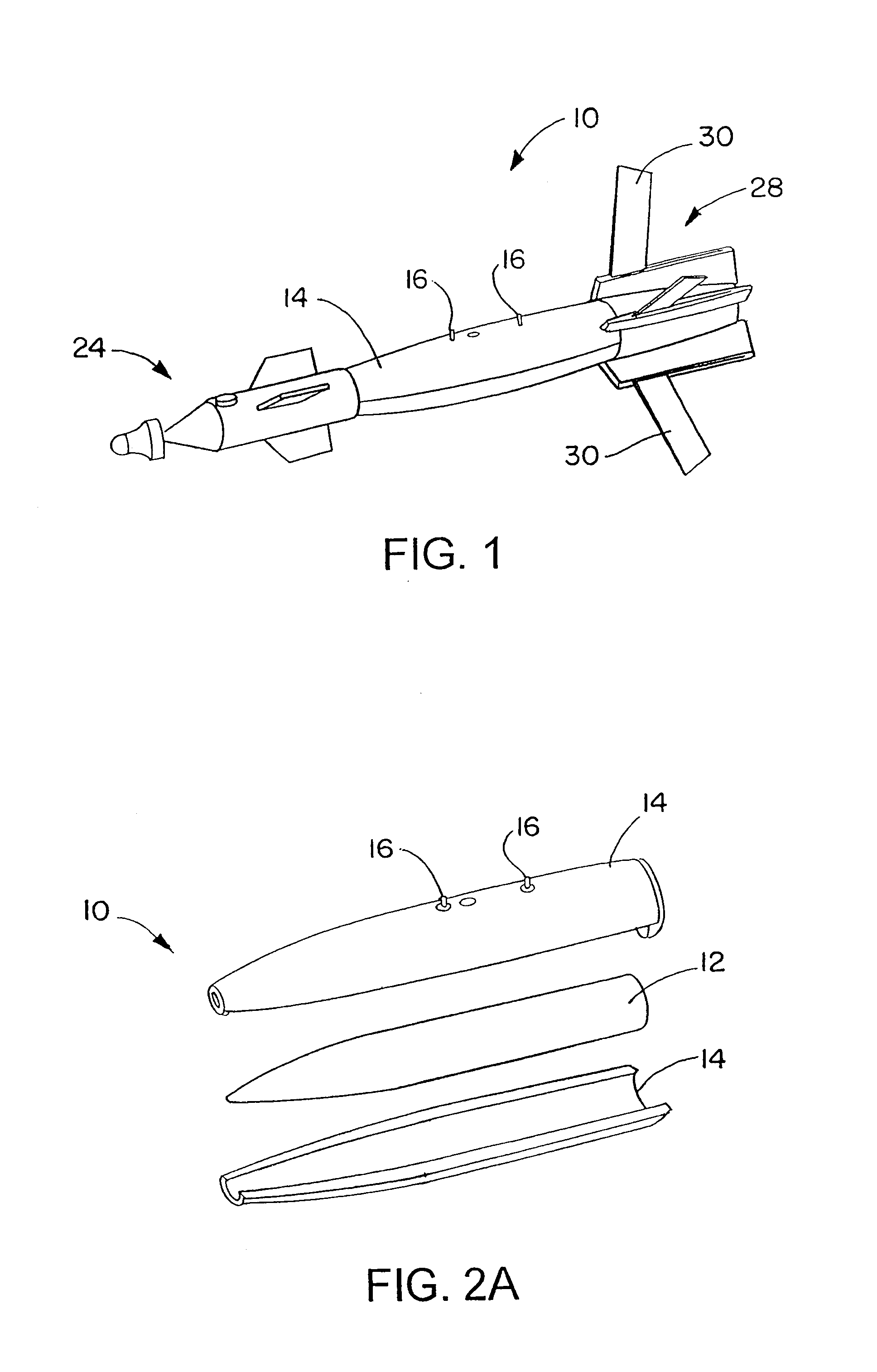 Penetrator munition with enhanced fragmentation