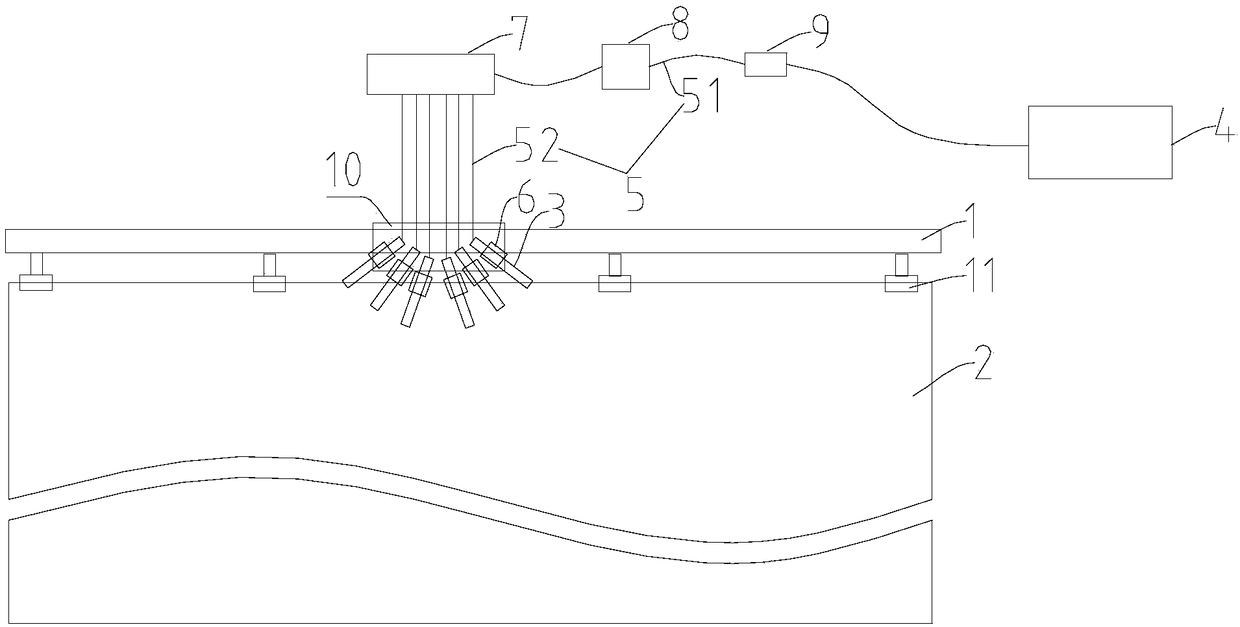 Device and method for removing glass interleaving paper folds