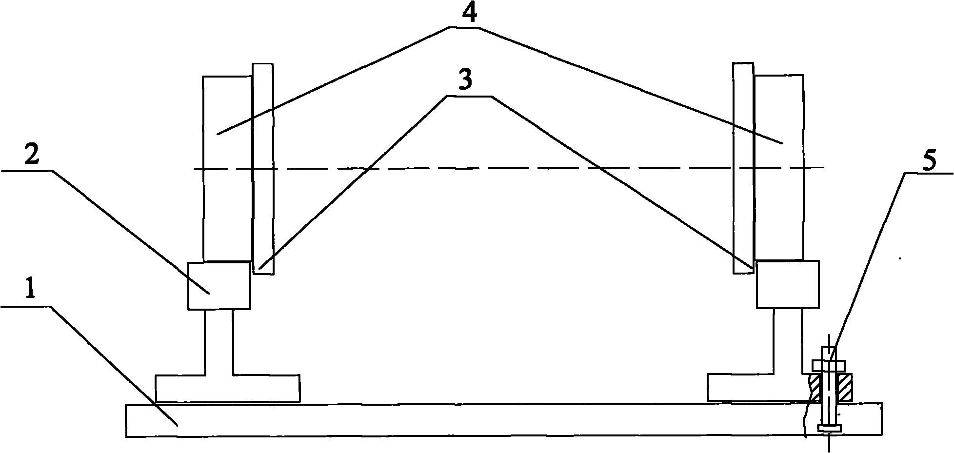 Pure rolling contact structure with low noise and low abrasion loss for rail transit wheel and guiding rail