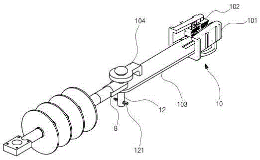 Fastening structure used for supporting power line clamp and insulator