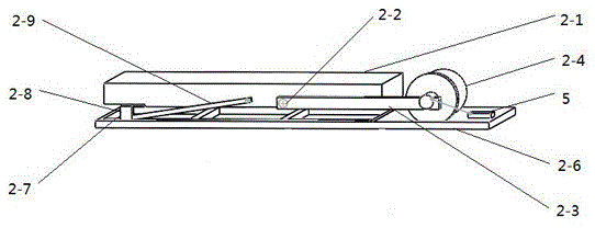 Energy collecting device for generating power through ocean energy