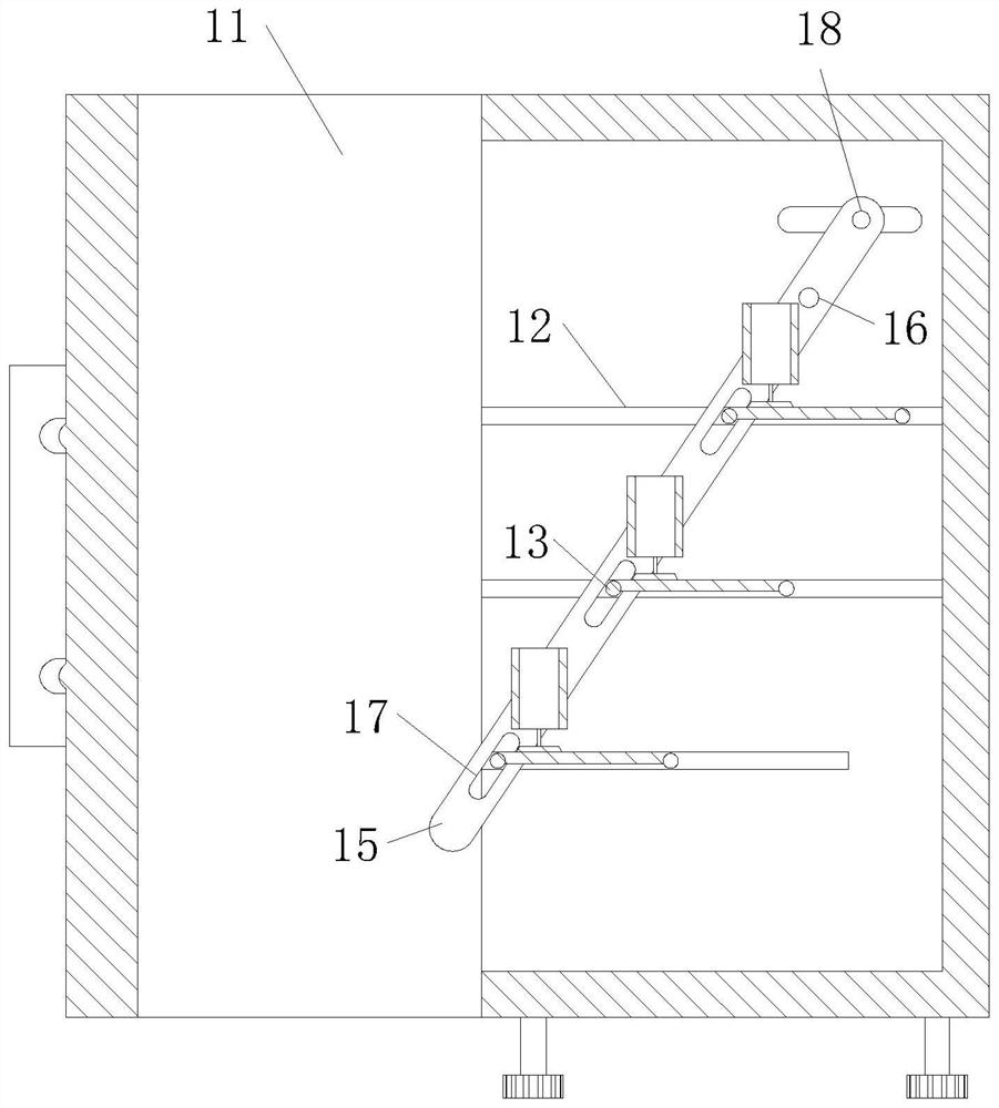 Auxiliary medicine storage device