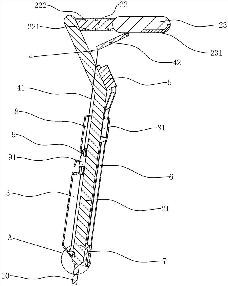 Pipeline detector for surveying and mapping and use method thereof