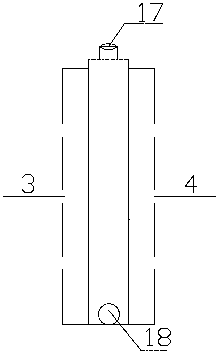 Heat exchanging device based on phase-change heat storage material and packaging method thereof