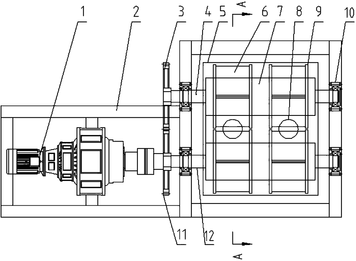 Seed stem cutting device of cassava planting machine