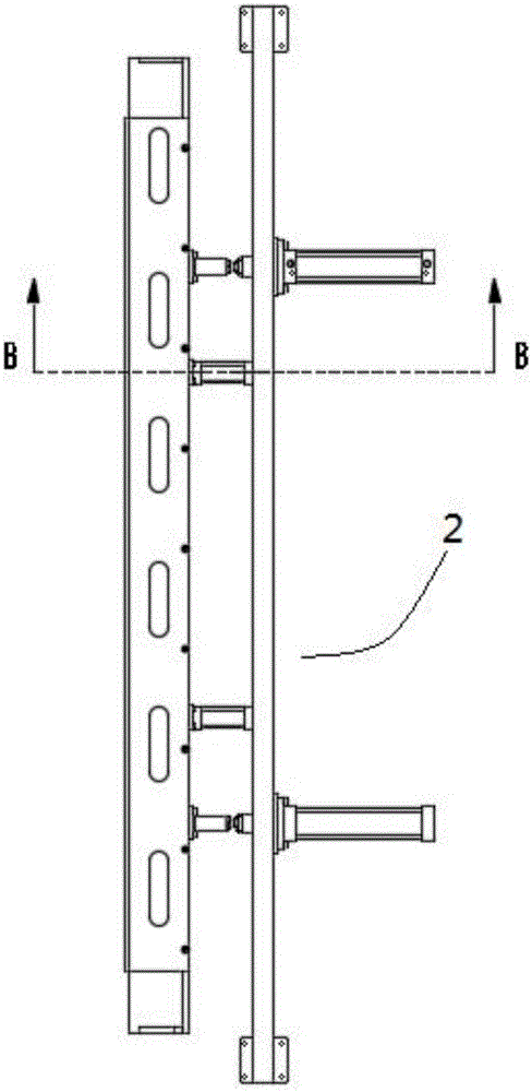 Automatic bag cutting mechanism used for flexible intelligent bagging equipment