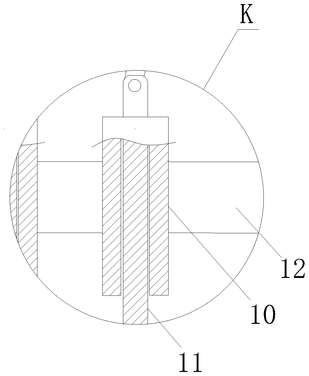 High-speed leftover fabric crushing device