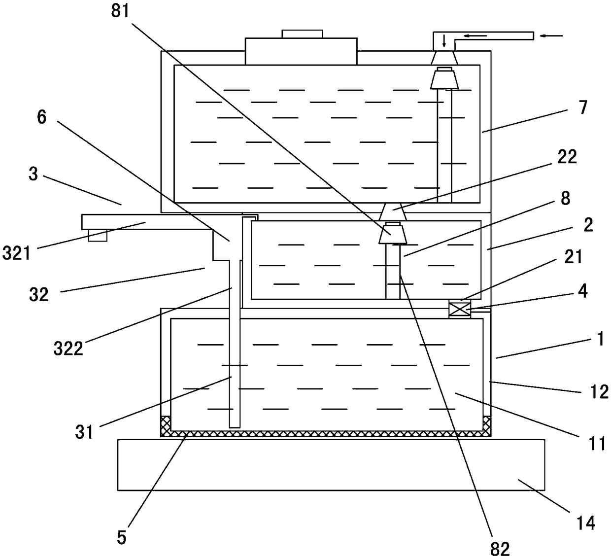 Water heating device with automatic replenishment