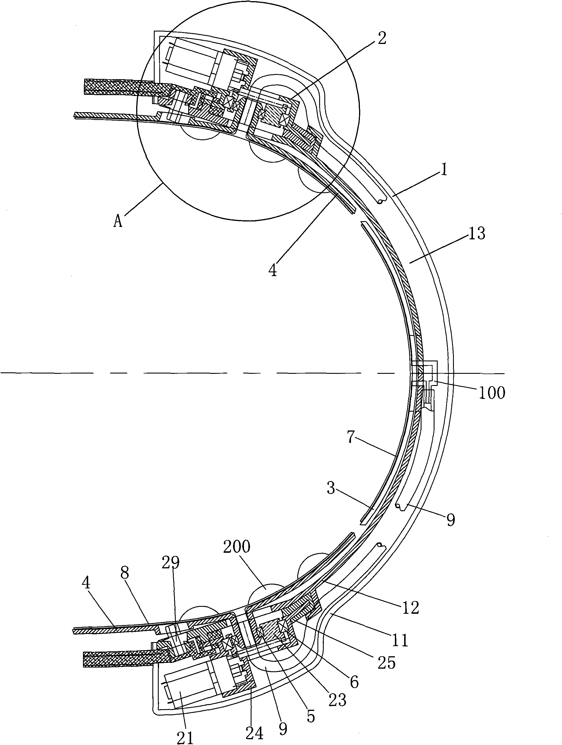 Kneading type massager