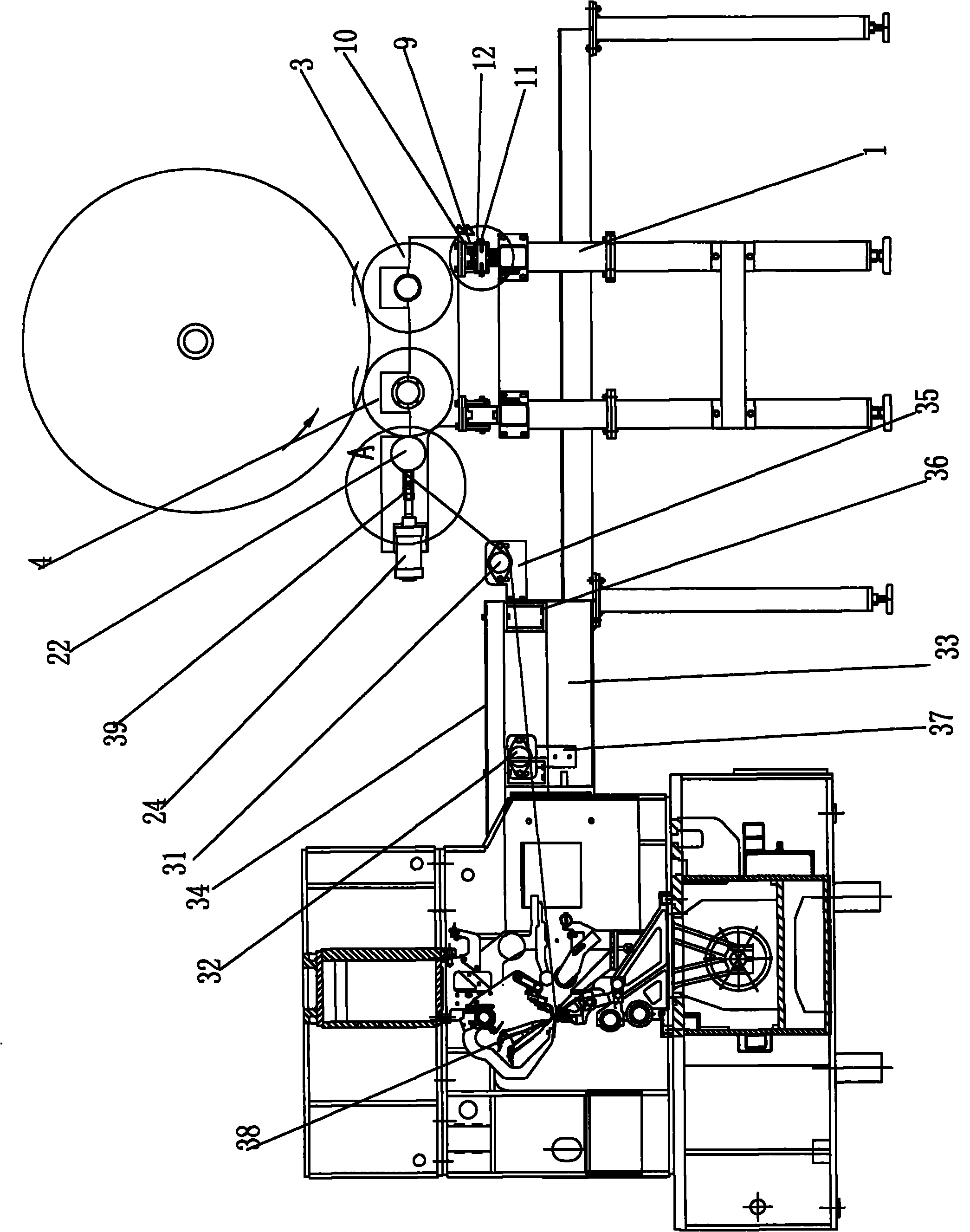 Unwinding device for warp knitting machine