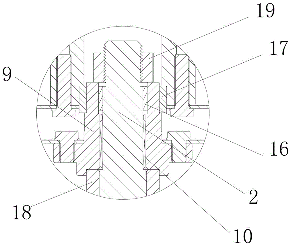 Range-extending electric hybrid generator and engine crankshaft connecting device