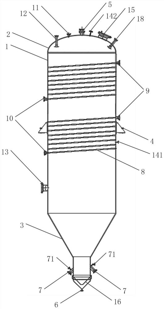 Solid particle heating tank