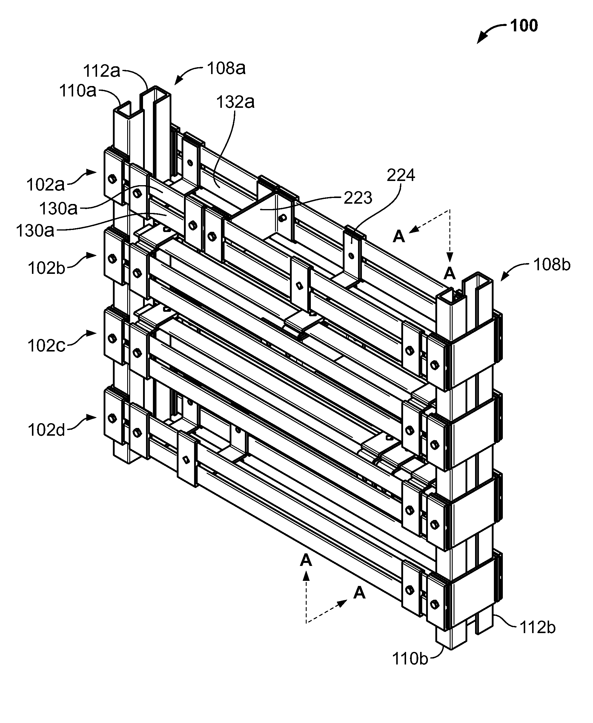 Switchboard bus assembly in which material requirements are reduced without reducing performance