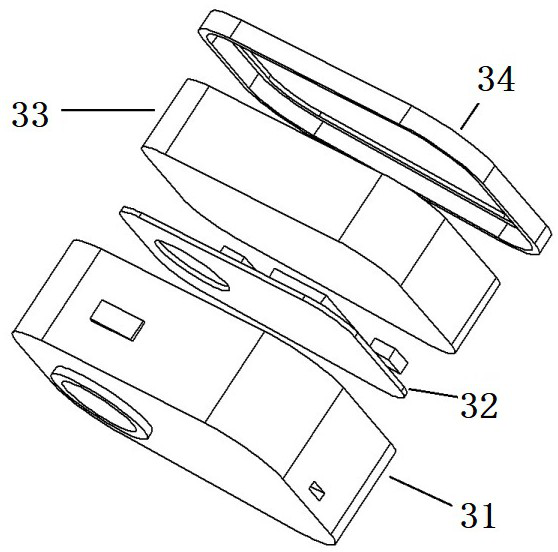 Respirator capable of monitoring and indicating service life of filter element