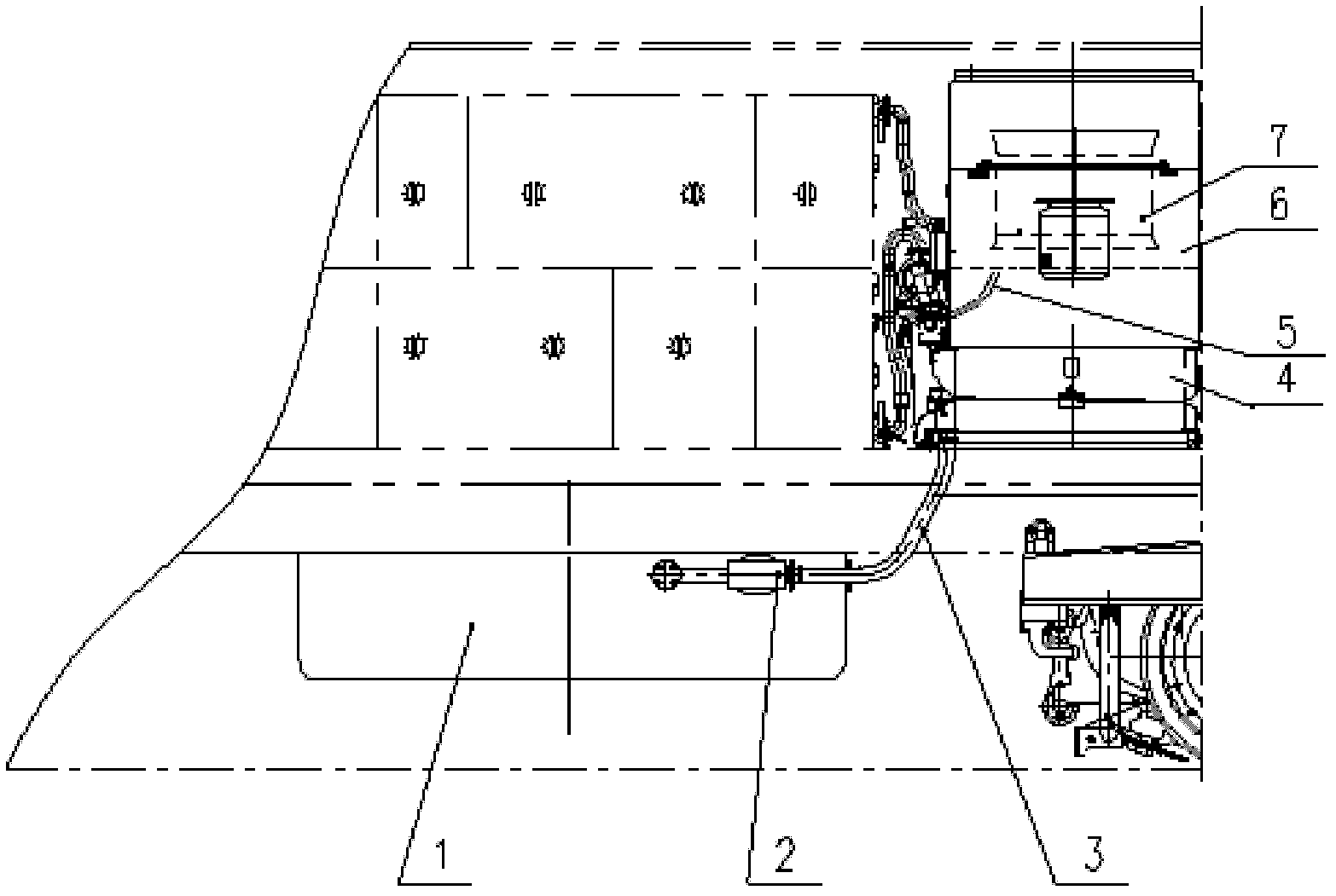 Square-outside circular-inside cavity oil expansion tank for transformer of locomotive