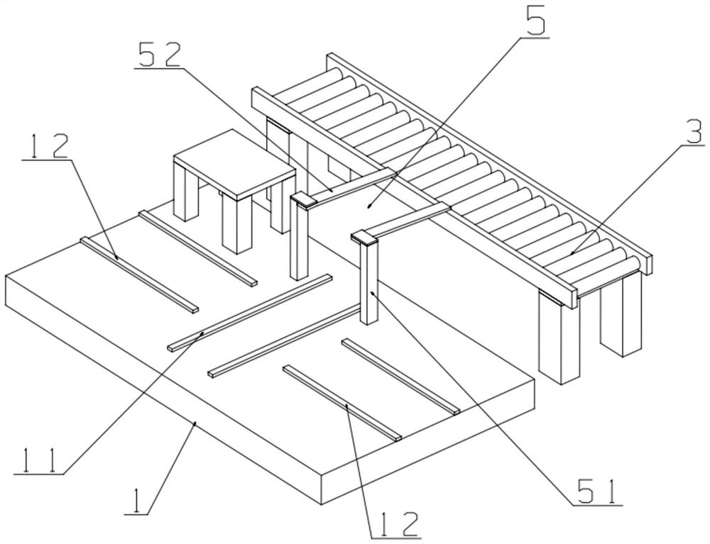 Automatic linear welding device for tank body