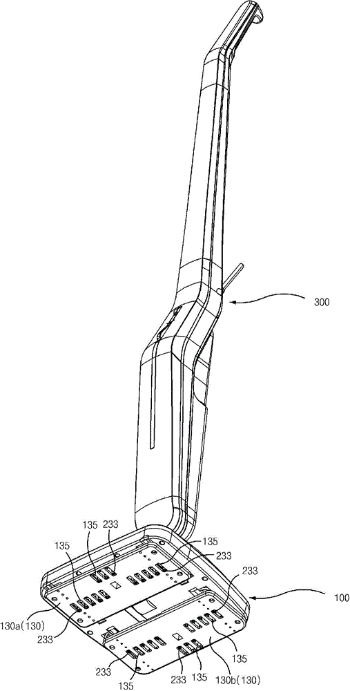 Base assembly for floor cleaner