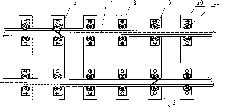 Welding structure of seamless steel rails with smooth operation up and down and large carrying capacity of welding seams