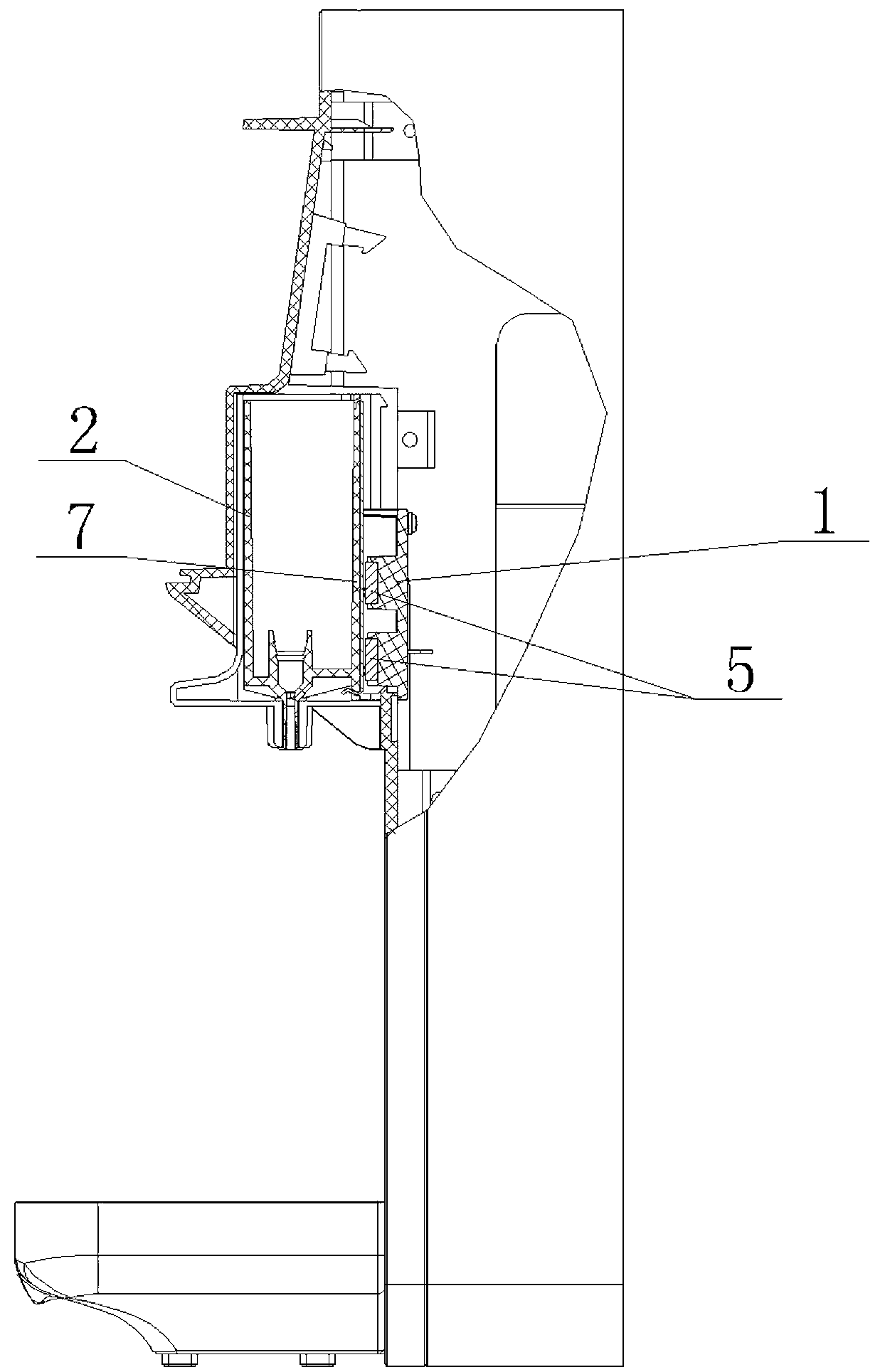 Connecting structure between coffee machine shell and water outlet slide block