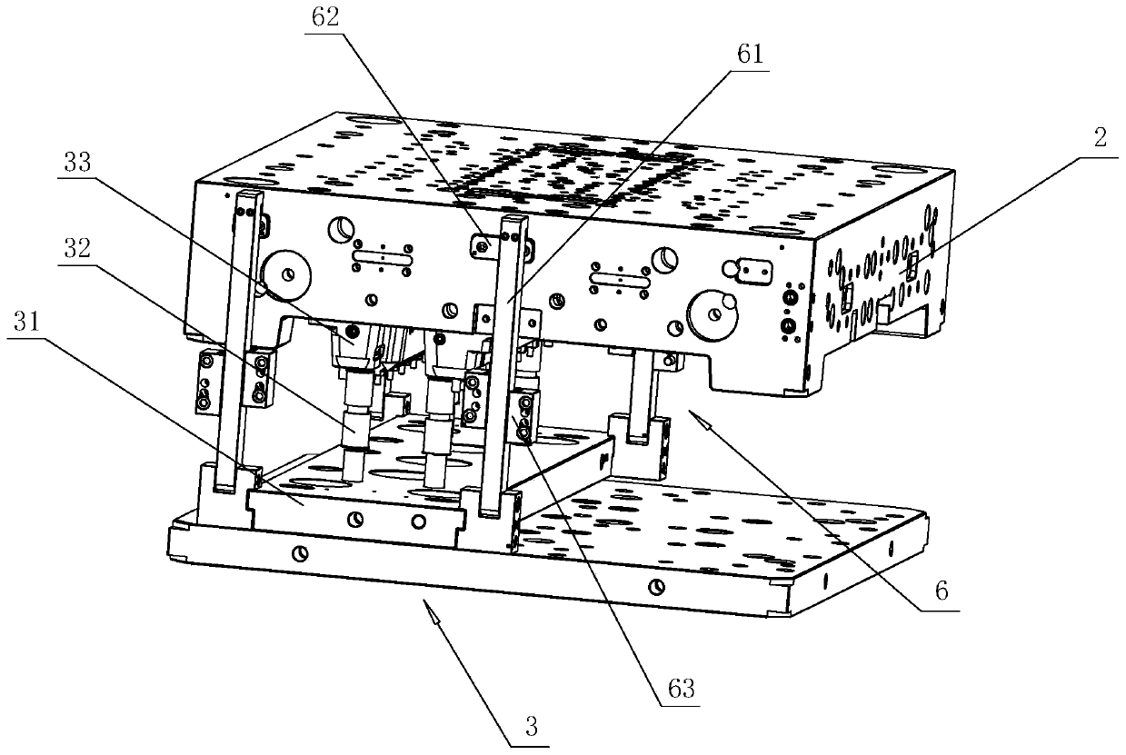 Internal pulling type double-color injection mold