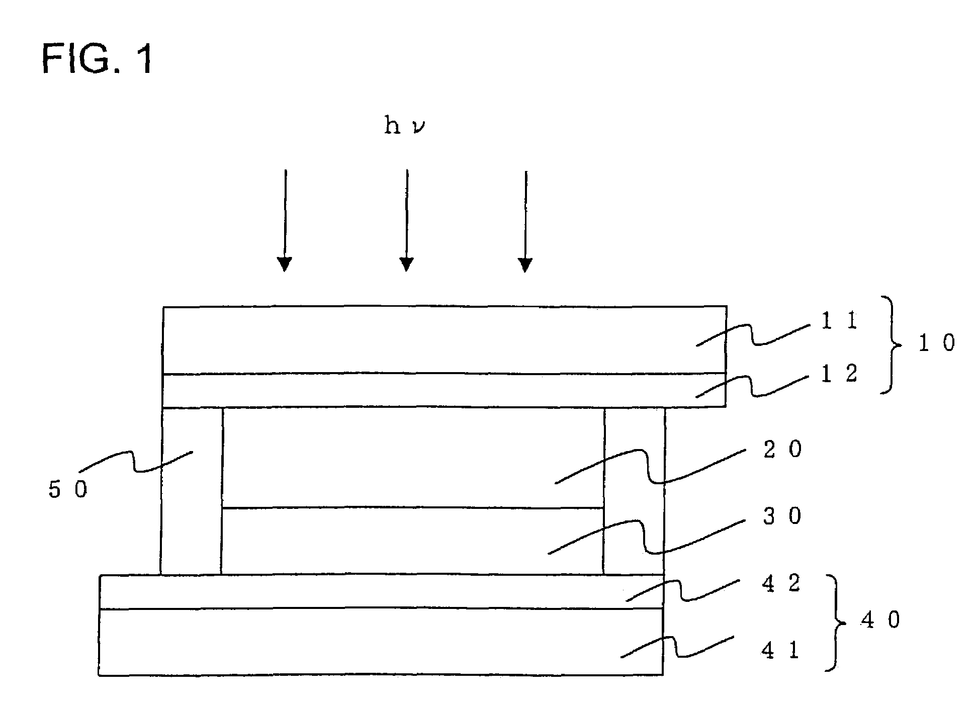 Photovoltaic cell including porous semiconductor layer, method of manufacturing the same and solar cell