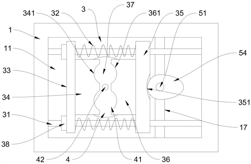 Shell breaking device for walnut processing