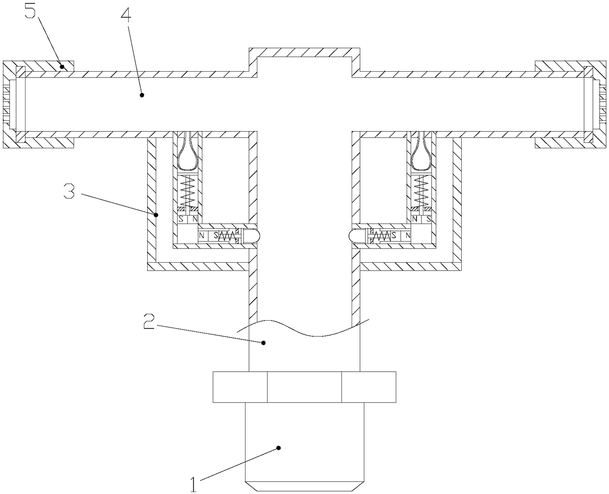 Sprinkler intermittently adjusting water pressure by means of magnetism